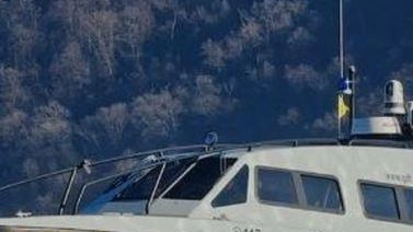Un’imbarcazione delle Fiamme Gialle in azione sul lago varesino Un’imbarcazione delle Fiamme Gialle in azione sul lago varesino