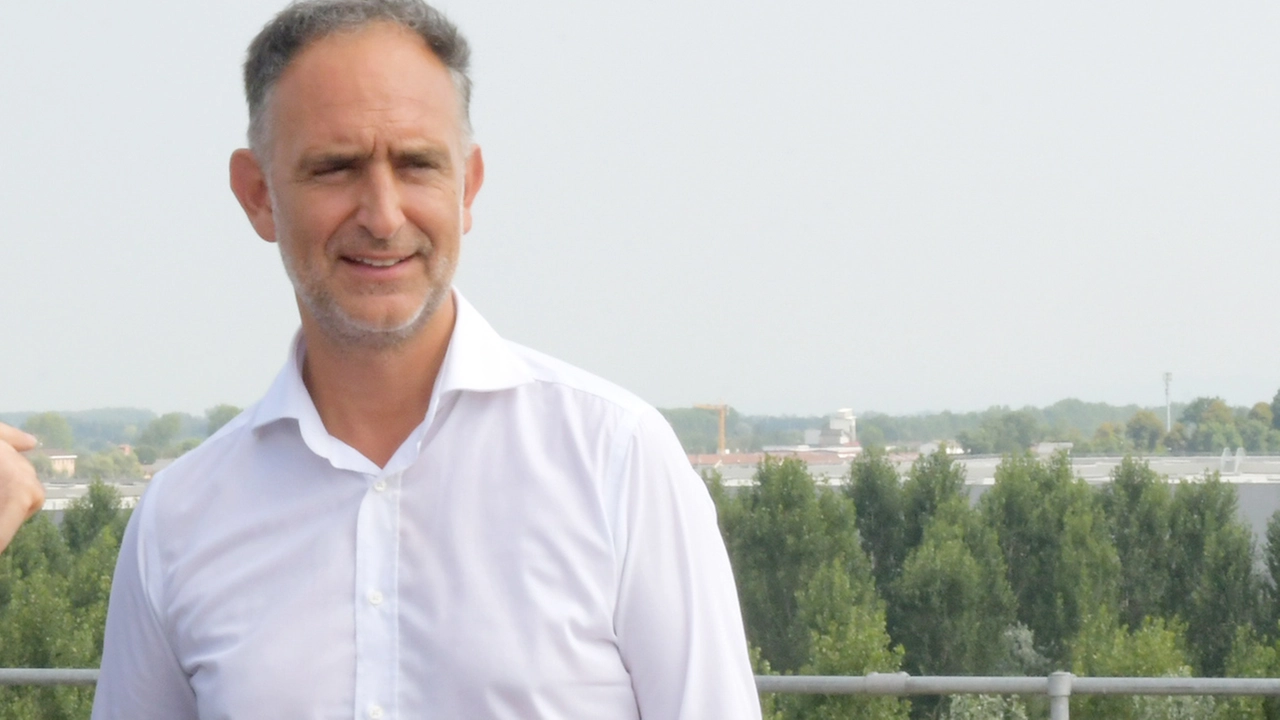 L’assessore regionale all’Agricoltura, Alessandro Beduschi, si occupa della crisi della cantina L’assessore regionale all’Agricoltura, Alessandro Beduschi, si occupa della crisi della cantina