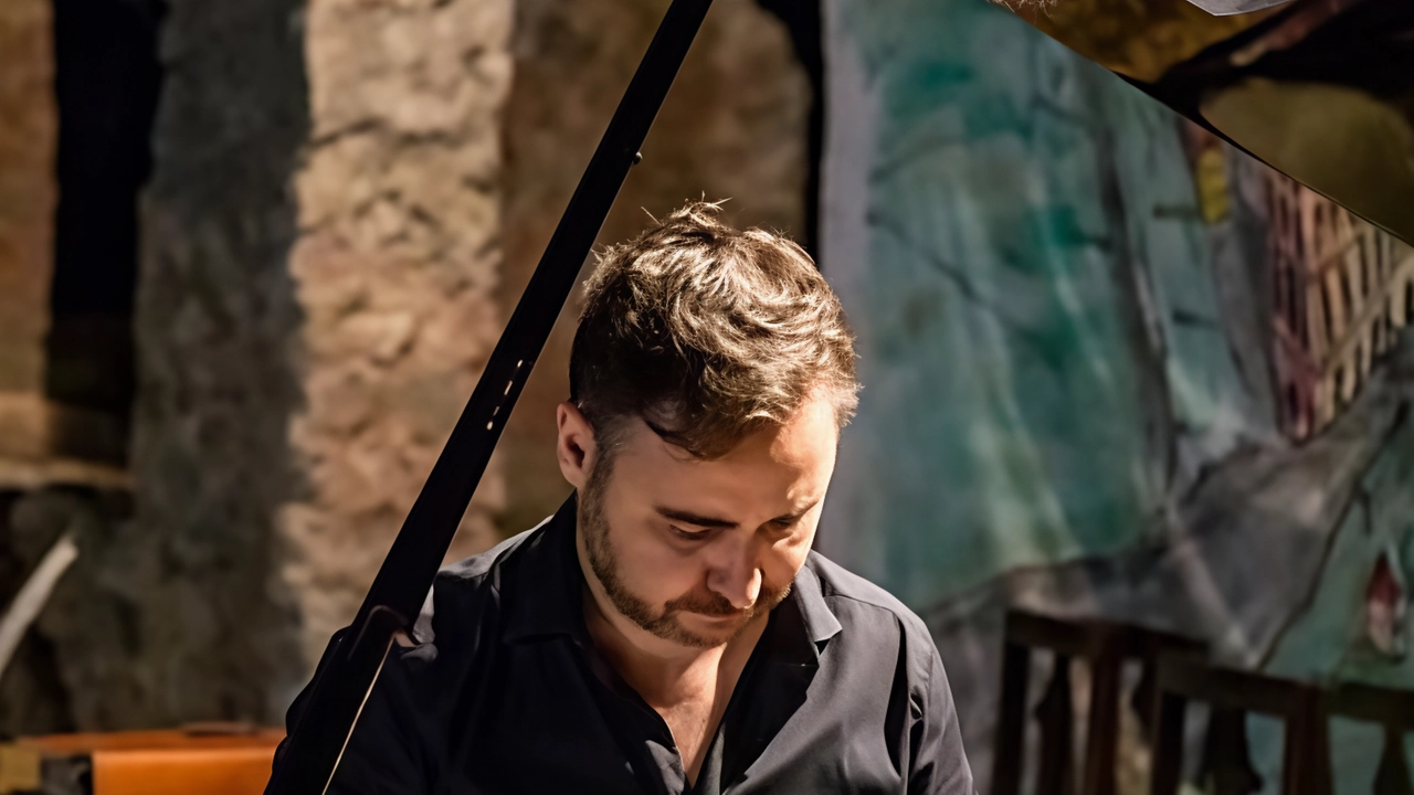 Il secondo appuntamento del XXXVII Festival Pianomaster si svolgerà venerdì 13 settembre alle 18 a Palazzo Gallio di Gravedona ed... Il secondo appuntamento del XXXVII Festival Pianomaster si svolgerà venerdì 13 settembre alle 18 a Palazzo Gallio di Gravedona ed...