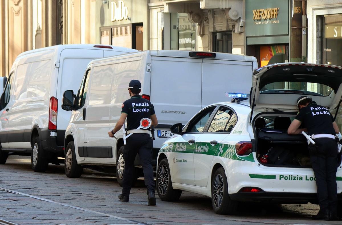 Investita da un pirata della strada in via Saponaro: gravissima una donna di 71 anni