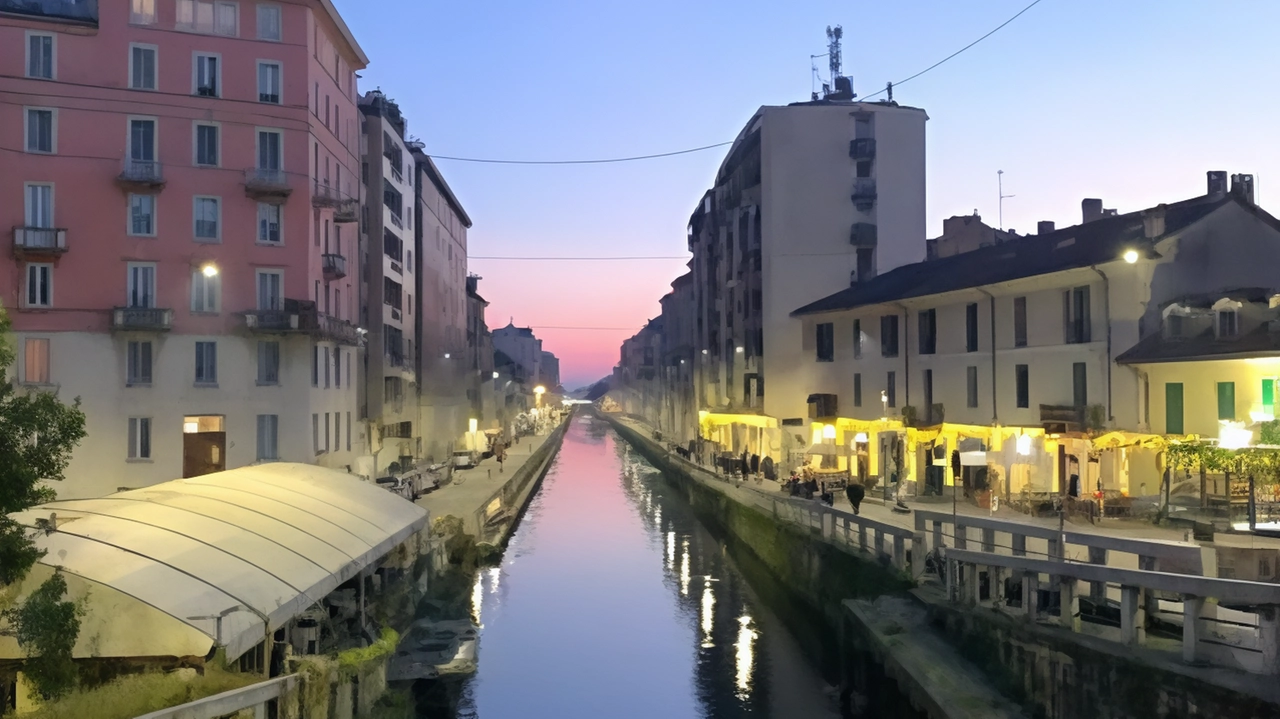Un giovane di 23 anni è stato soccorso in stato confusionale a Milano dopo aver denunciato di essere stato violentato. È stato trasportato al centro Mangiagalli per esami medici, mentre la polizia sta indagando sull'accaduto. Un giovane di 23 anni è stato soccorso in stato confusionale a Milano dopo aver denunciato di essere stato violentato. È stato trasportato al centro Mangiagalli per esami medici, mentre la polizia sta indagando sull'accaduto.