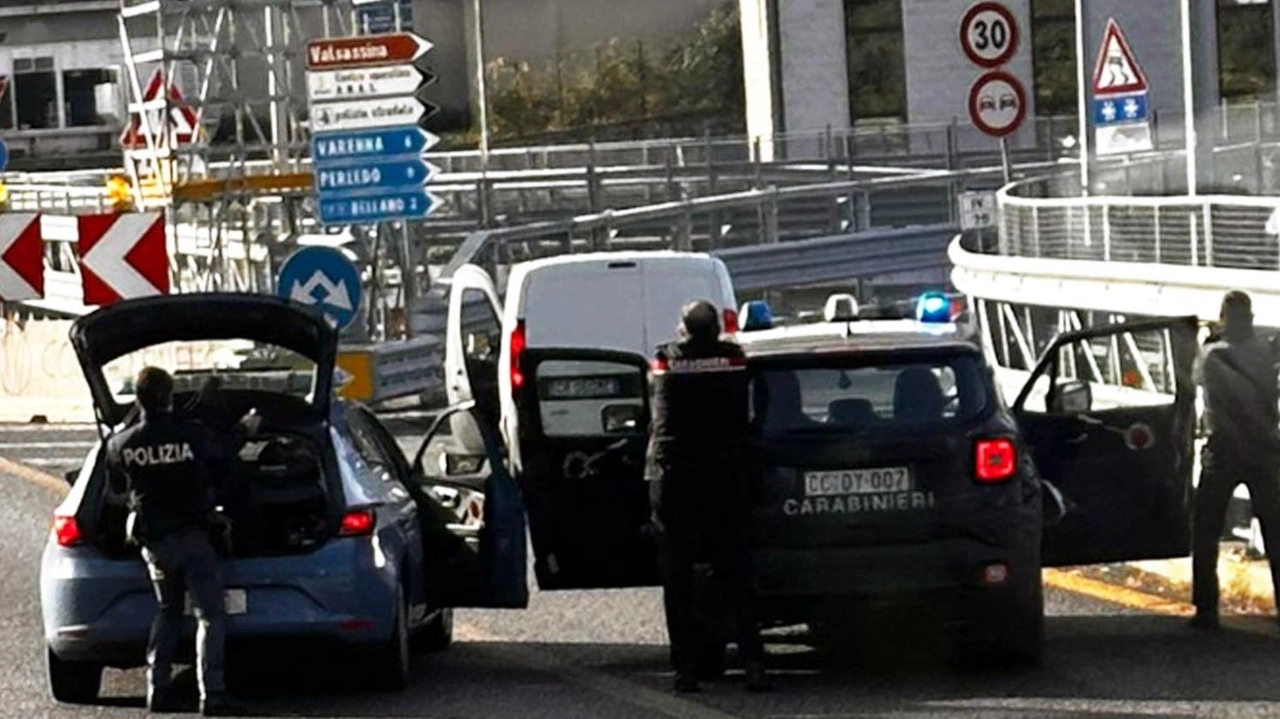 Il conflitto a fuoco tra il rapinatore, che era in fuga, e le forze dell’ordine mercoledì mattina sulla Statale 36