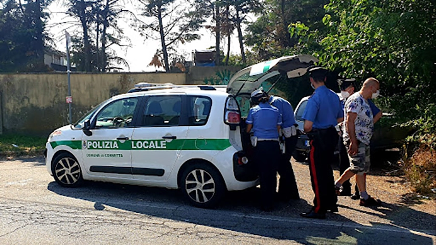 Una pattuglia della polizia locale di Corbetta Una pattuglia della polizia locale di Corbetta