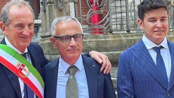 Da sinistra il sindaco Emanuele Antonelli l’imprenditore Riccardo Comerio e il vicesindaco Luca Folegani Da sinistra il sindaco Emanuele Antonelli l’imprenditore Riccardo Comerio e il vicesindaco Luca Folegani