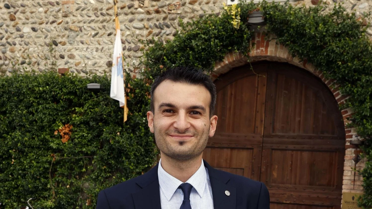 Il progetto "Filo blu" a Cassano d'Adda mira a promuovere il turismo attraverso strumenti digitali e la collaborazione con altri Comuni. L'iniziativa, guidata dal Parco Adda Nord, prevede la valorizzazione del territorio e coinvolgimento della comunità locale. Il progetto "Filo blu" a Cassano d'Adda mira a promuovere il turismo attraverso strumenti digitali e la collaborazione con altri Comuni. L'iniziativa, guidata dal Parco Adda Nord, prevede la valorizzazione del territorio e coinvolgimento della comunità locale.