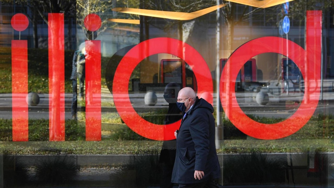 Il ceo del gruppo francese, 'contatti con Sfr' Il ceo del gruppo francese, 'contatti con Sfr'