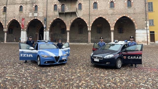 Mantova: tre rapine in cinque giorni, arrestato il commando dei centri massaggi cinesi Mantova: tre rapine in cinque giorni, arrestato il commando dei centri massaggi cinesi