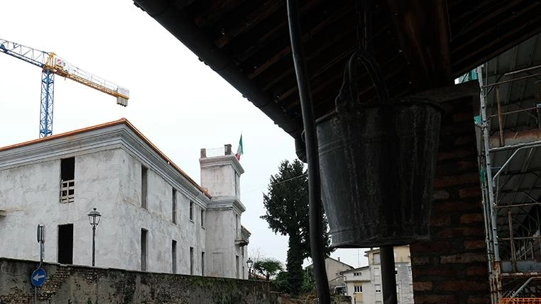 Cantieri aperti in diverse aree del paese per realizzare alcune opere di valore strategico per il futuro di Cogliate.... Cantieri aperti in diverse aree del paese per realizzare alcune opere di valore strategico per il futuro di Cogliate....