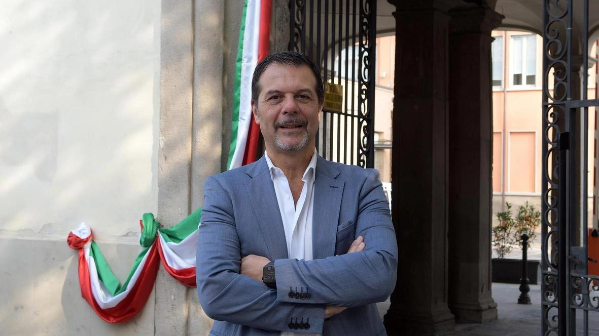 Il vicesindaco Carlo Maderna Emergenza Covid fondi statali: Inzago restituisce il 74% di quanto ricevuto Il vicesindaco Carlo Maderna Emergenza Covid fondi statali: Inzago restituisce il 74% di quanto ricevuto