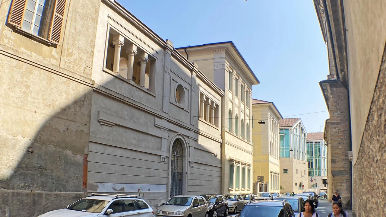 Bergamo, progetto da cinque milioni finanziato dal Pnrr. Non sono ammessi ritardi. Il presidente del Tribunale: "Un passo importante per un intervento altrettanto importante". Bergamo, progetto da cinque milioni finanziato dal Pnrr. Non sono ammessi ritardi. Il presidente del Tribunale: "Un passo importante per un intervento altrettanto importante".
