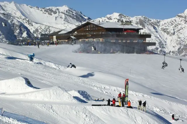 Livigno in soccorso di Bormio: la Valtellina si tiene stretta la Coppa del mondo di sci alpino