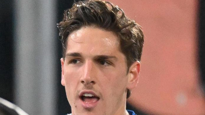 Sommario: Carnesecchi, Kossounou e De Roon tra i migliori. Gasperini decisivo con i cambi. Zaniolo segna gol dell'ex. Atalanta vince 2-1 contro la Roma. Sommario: Carnesecchi, Kossounou e De Roon tra i migliori. Gasperini decisivo con i cambi. Zaniolo segna gol dell'ex. Atalanta vince 2-1 contro la Roma.