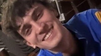 Fissata la data dei funerali di Alessandro Nebbiolini (nella foto), il giovane deceduto dopo essere finito con la sua...