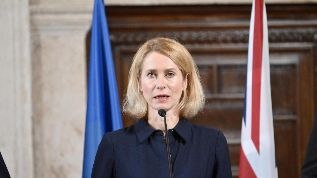 Kaja Kallas sottolinea l'importanza della diplomazia nei negoziati tra Iran e Usa sul programma nucleare, escludendo la Russia come mediatore. Kaja Kallas sottolinea l'importanza della diplomazia nei negoziati tra Iran e Usa sul programma nucleare, escludendo la Russia come mediatore.