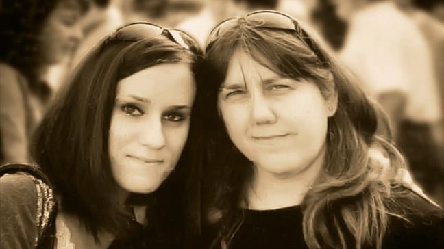 In alto Valentina Belvisi e la madre Rosanna In alto Valentina Belvisi e la madre Rosanna