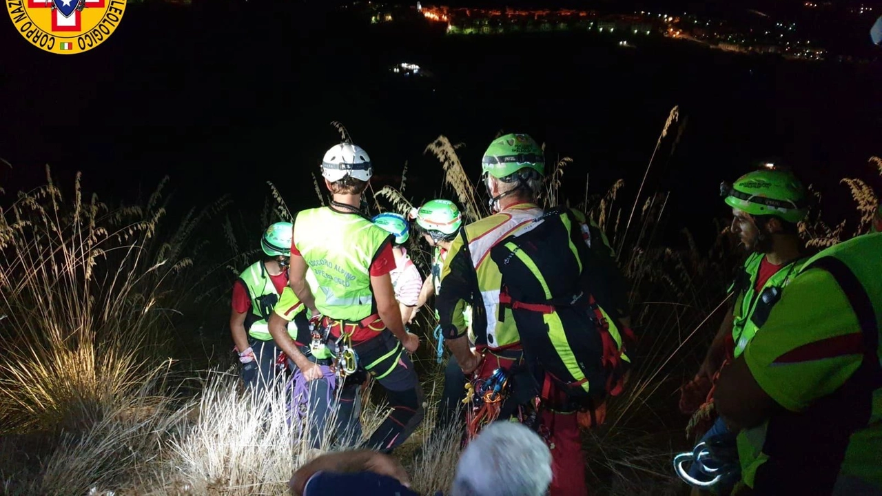 L'intervento di vigili del fuoco e soccorso alpino è stato tempestivo e provvidenziale L'intervento di vigili del fuoco e soccorso alpino è stato tempestivo e provvidenziale