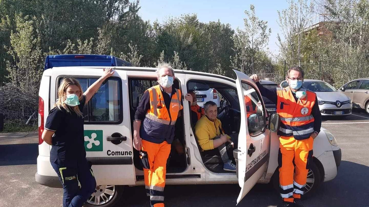 Ai volontari sarà dato in dotazione un nuovo sistema per illuminare una zona in caso di emergenza Ai volontari sarà dato in dotazione un nuovo sistema per illuminare una zona in caso di emergenza