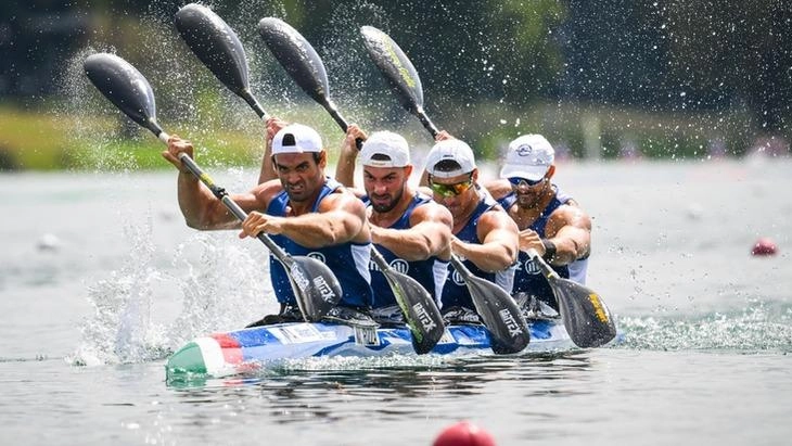 Il maltempo non ferma le nostre canoe: oggi si assegnano le prime medaglie
