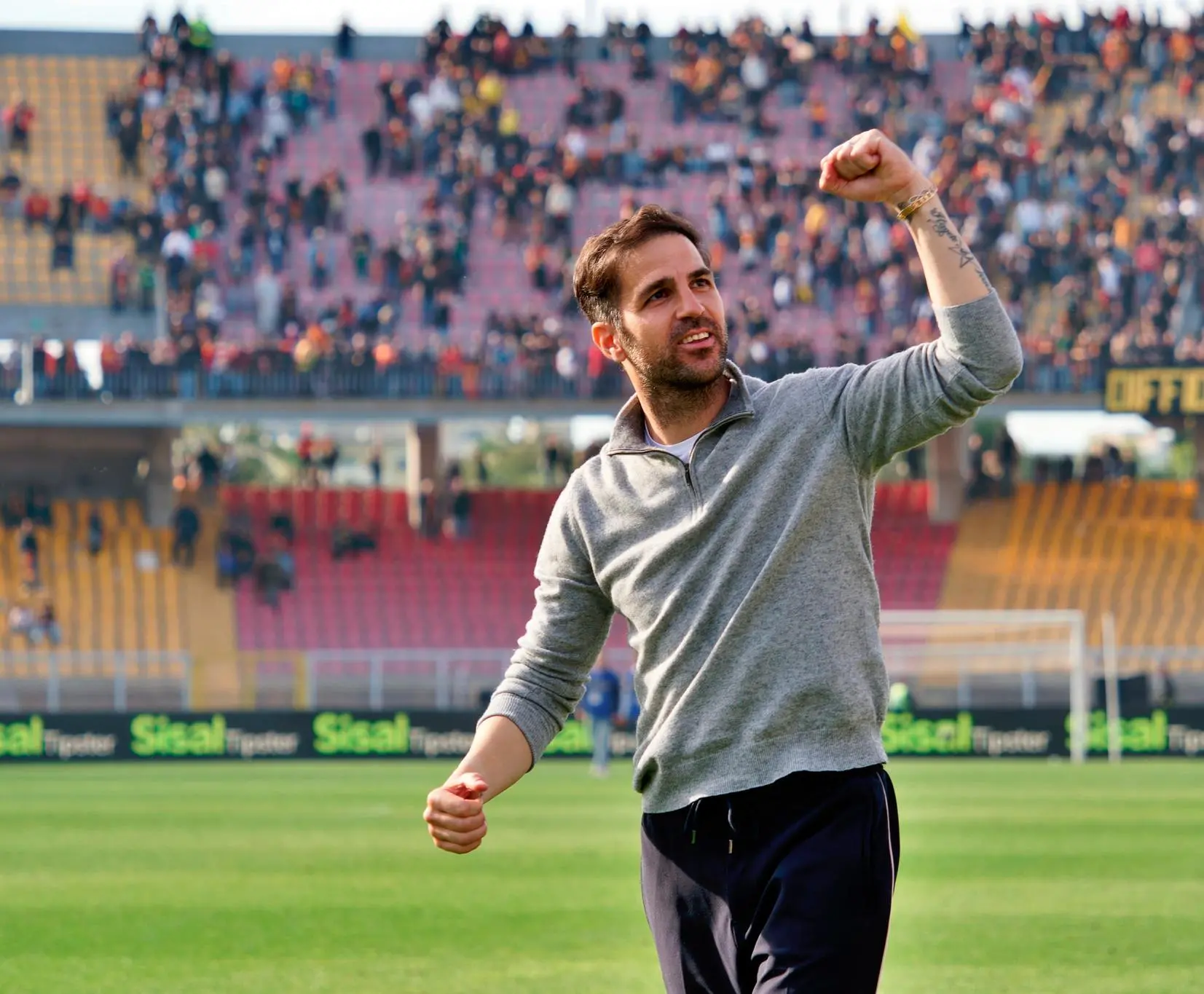 Como-Cagliari: Fabregas punta alla sesta vittoria consecutiva