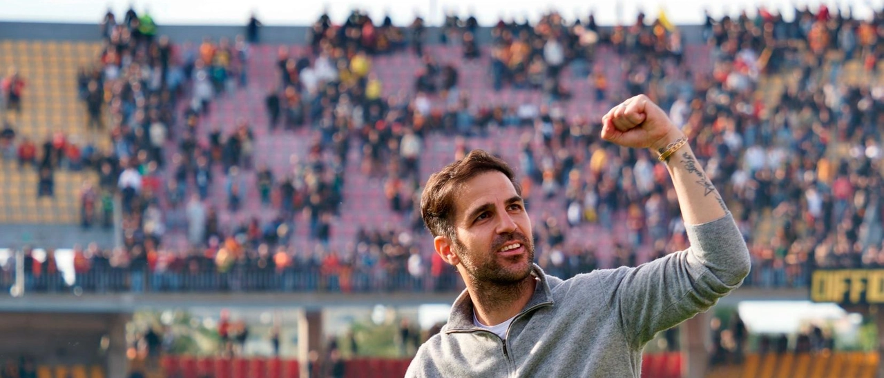 Como-Cagliari: Fabregas punta alla sesta vittoria consecutiva