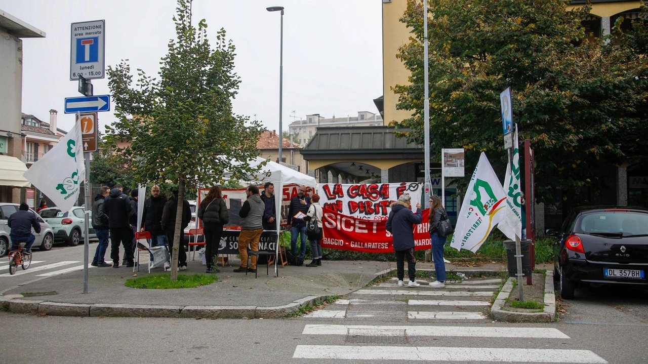 A Rho la protesta di Sicet e Sos Fornace: "Situazione sempre più drammatica. E il Governo taglia i fondi" A Rho la protesta di Sicet e Sos Fornace: "Situazione sempre più drammatica. E il Governo taglia i fondi"
