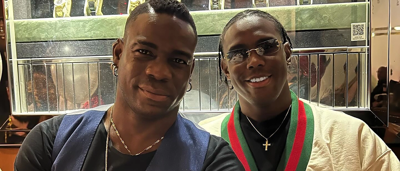 Calcio, lo sfogo del fratello di Balotelli contro il Pavia: “Chiesero a Mario di fare da sponsor, lui rifiutò. E fu la mia fine”