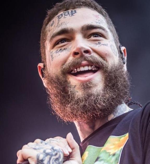 falsi gadget di post malone quattro indagati