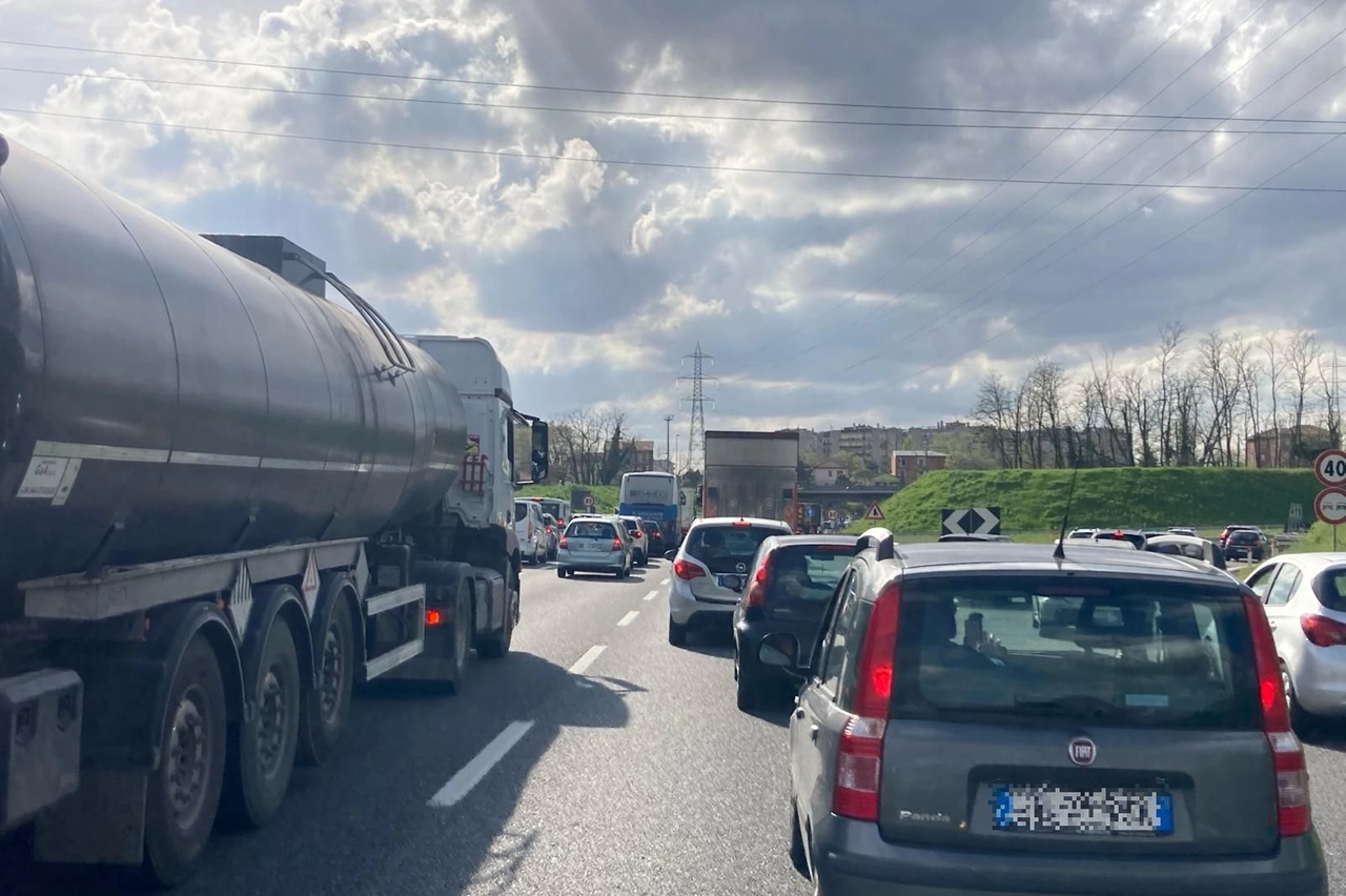 Coda per incidente in Tangenziale est Milano