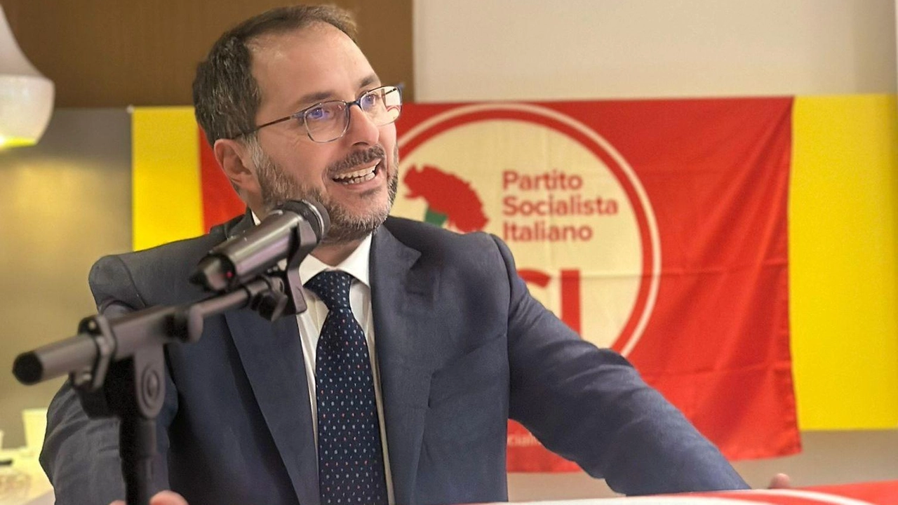 Enzo Maraio, 46 anni, segretario nazionale del Partito socialista italiano Enzo Maraio, 46 anni, segretario nazionale del Partito socialista italiano