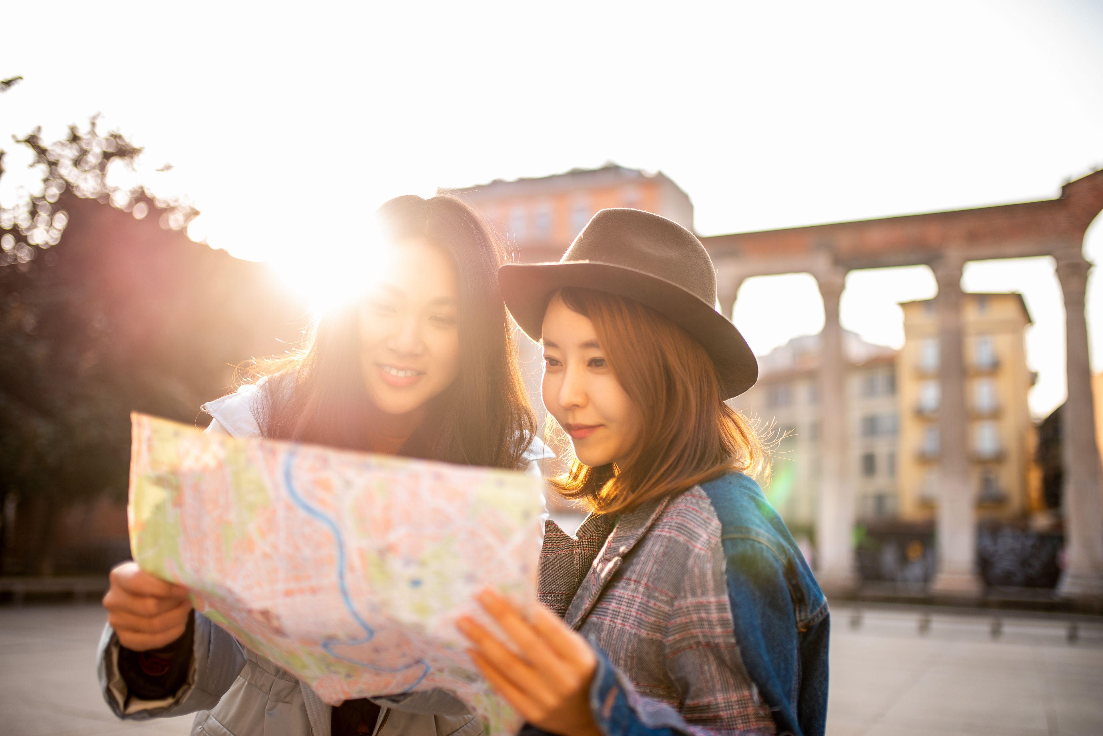 la passione dei turisti cinesi per milano chi sono cosa vogliono e perché scelgono la metropoli da Ilgiorno.it la passione dei turisti cinesi per milano chi sono cosa vogliono e perché scelgono la metropoli