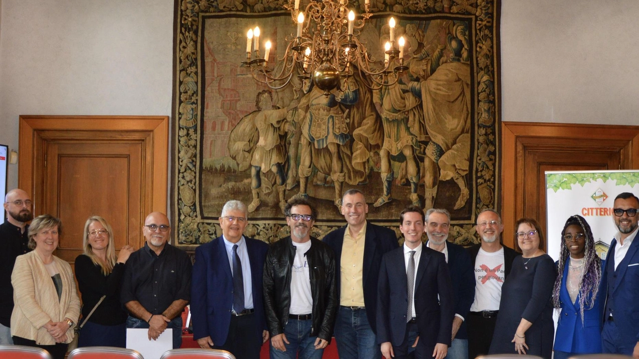 Alla prima edizione esperti in campo, laboratori, talk e workshop. Al centro della maratona 400mila ragazzi Alla prima edizione esperti in campo, laboratori, talk e workshop. Al centro della maratona 400mila ragazzi