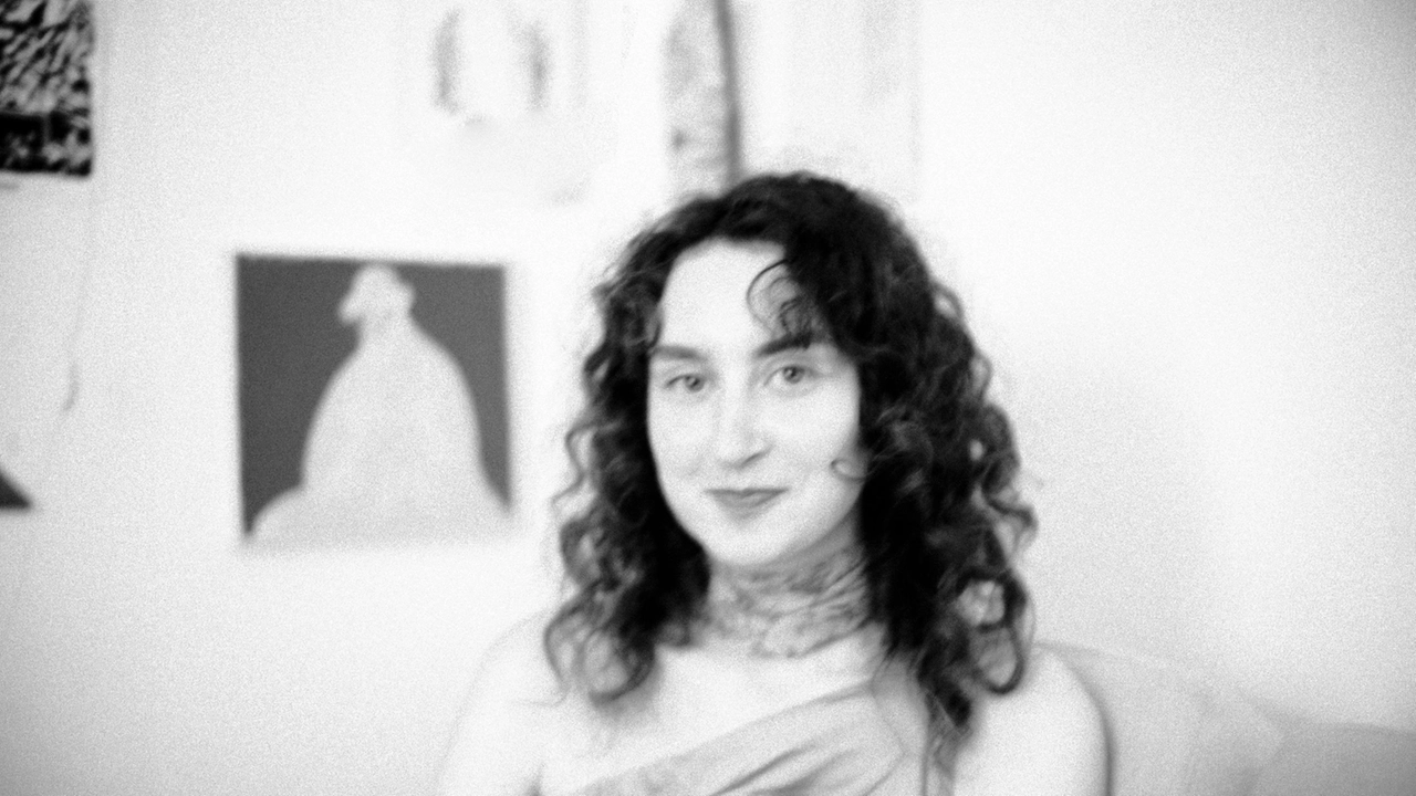 Gabriella Rebello Kolanca, 31 anni, curatrice del palinsesto di mostre al Platea Palazzo Galeano "Questo è uno spazio unico, grata agli organizzatori per avermi lasciata libera di sperimentare". Gabriella Rebello Kolanca, 31 anni, curatrice del palinsesto di mostre al Platea Palazzo Galeano "Questo è uno spazio unico, grata agli organizzatori per avermi lasciata libera di sperimentare".
