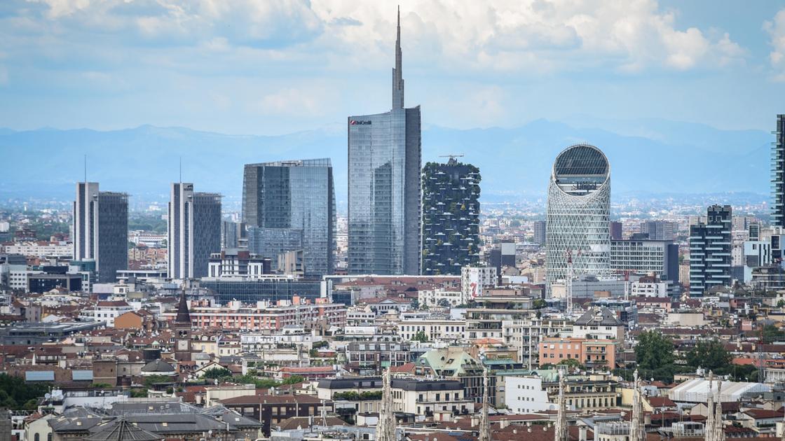 Terremoto urbanistica a Milano, è il giorno degli interrogatori: i 6 indagati pronti a parlare. Il gip decide sugli arresti Terremoto urbanistica a Milano, è il giorno degli interrogatori: i 6 indagati pronti a parlare. Il gip decide sugli arresti