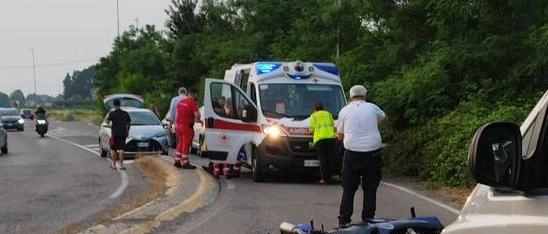 Tragica caduta in moto . Ragazzo perde la vita