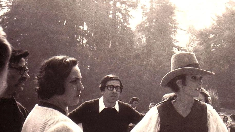A mezzo secolo esatto dall’uscita è stato ricordato ieri a Erba il film Allonsanfan dei fratelli Paolo e Vittorio Taviani.... A mezzo secolo esatto dall’uscita è stato ricordato ieri a Erba il film Allonsanfan dei fratelli Paolo e Vittorio Taviani....
