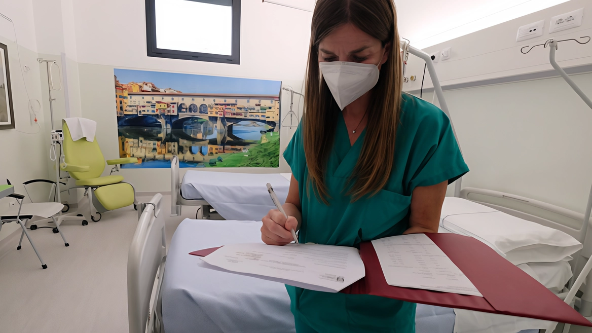 La Regione Lombardia ha finanziato con quasi 100mila euro un progetto capeggiato dall’Auser. I numeri dei volontari: 2.200 viaggi per accompagnare 163 malati a cure e visite, 38 sedute con lo psicologo. La Regione Lombardia ha finanziato con quasi 100mila euro un progetto capeggiato dall’Auser. I numeri dei volontari: 2.200 viaggi per accompagnare 163 malati a cure e visite, 38 sedute con lo psicologo.