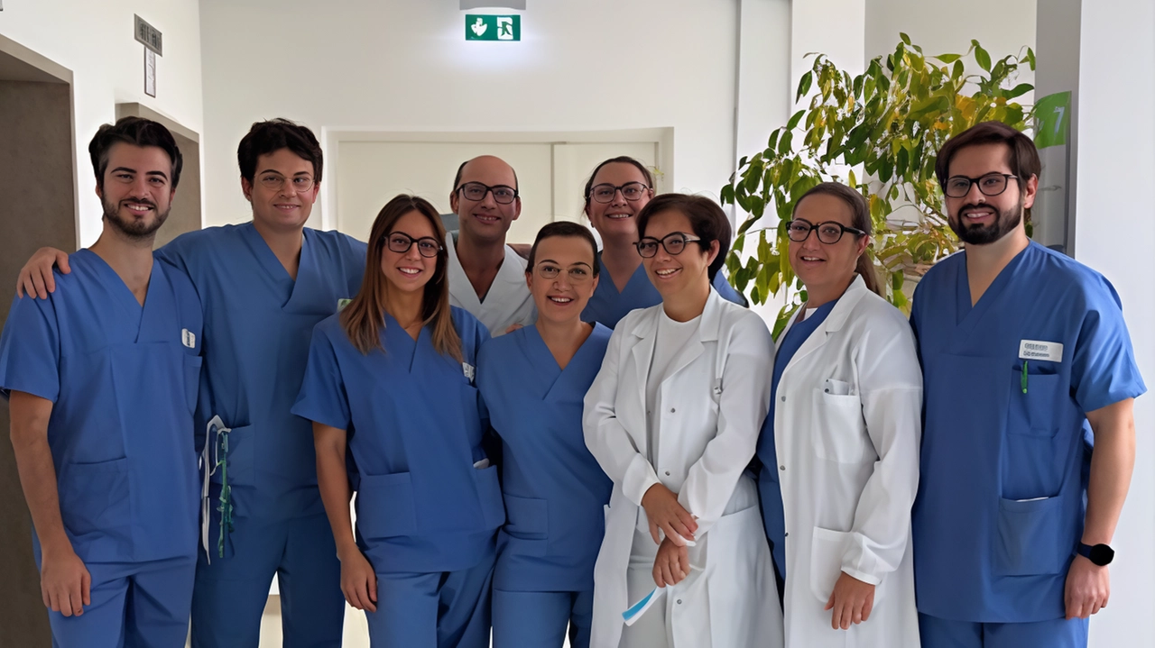 L’équipe dell’Unità operativa di Chirurgia vascolare dell’ospedale di Busto Arsizio diretta da Anna Maria Socrate che aderisce all’Open week L’équipe dell’Unità operativa di Chirurgia vascolare dell’ospedale di Busto Arsizio diretta da Anna Maria Socrate che aderisce all’Open week