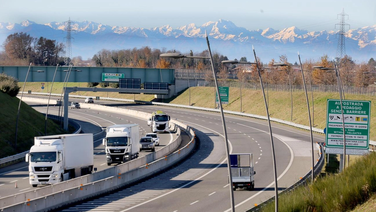Nel progetto di Pedemontana è previsto il rifacimento da zero dei sovrappassi. Al momento però la competenza è di via Grigna, che deve garantire la messa in sicurezza. Nel progetto di Pedemontana è previsto il rifacimento da zero dei sovrappassi. Al momento però la competenza è di via Grigna, che deve garantire la messa in sicurezza.