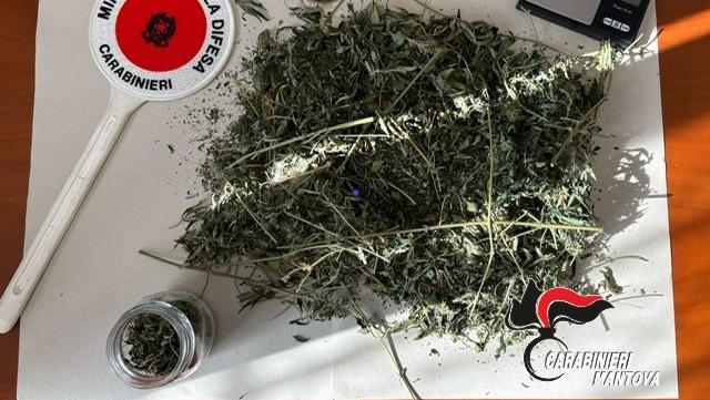 condannati ventidue carabinieri violenze