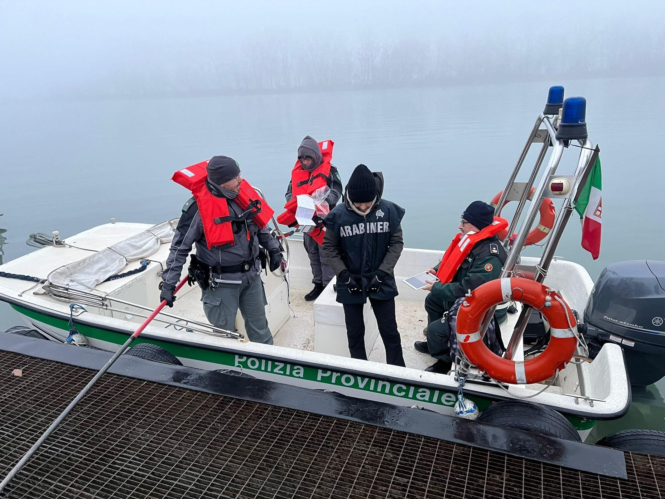 Maxi blitz lungo il fiume Po: controlli, barche e droni per fermare bracconaggio e abusi