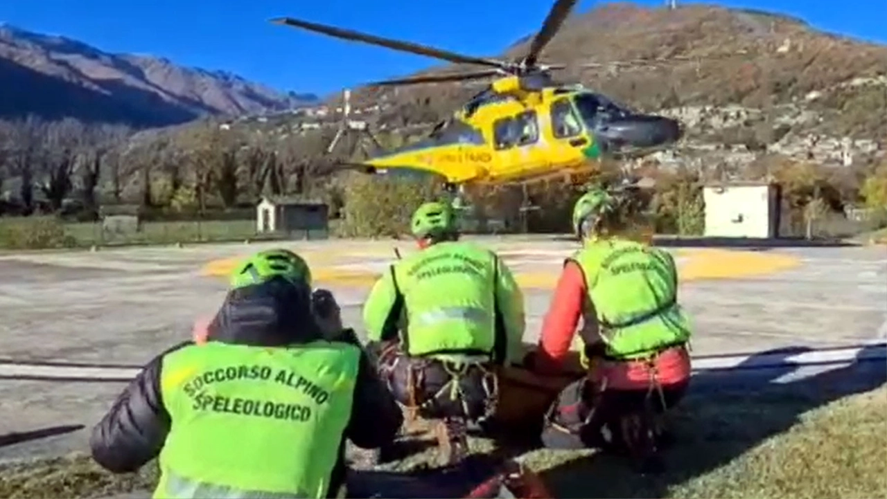 L'elicottero del Soccorso alpino e speleologico