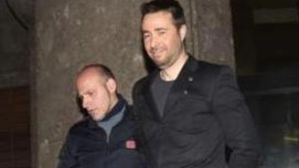 È stato interrogato ieri dal pm Maria Claudia Contini, titolare del fascicolo, Marco Manfrinati, quarantenne ex avvocato di Busto... È stato interrogato ieri dal pm Maria Claudia Contini, titolare del fascicolo, Marco Manfrinati, quarantenne ex avvocato di Busto...