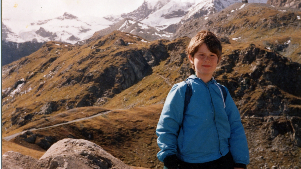Nicholas Green, ferito a morte il 29 settembre del 1994 durante un tentativo di rapina sull'autostrada A3 Salerno-Reggio Calabria, mentre erano in vacanza in Italia: la loro piccola utilitaria fu scambiata per quella di un gioielliere e per questo crivellata di colpi d'arma da fuoco