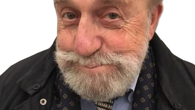 Beruschi Come sempre è domenica sera e devo ammetterlo: non mi sono comportato bene, sono stato in casa tutto... Beruschi Come sempre è domenica sera e devo ammetterlo: non mi sono comportato bene, sono stato in casa tutto...
