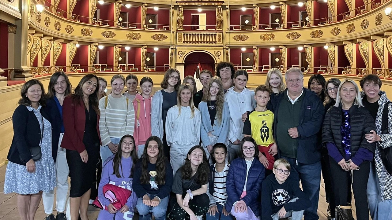 Una delegazione di studentesse della Maria Ward Schule di Mainz in Germania è arrivata a Voghera per un gemellaggio con... Una delegazione di studentesse della Maria Ward Schule di Mainz in Germania è arrivata a Voghera per un gemellaggio con...