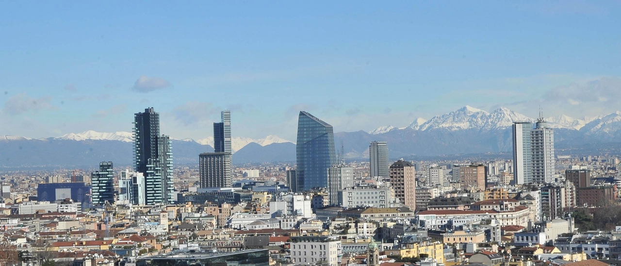 Dopo la tempesta sull’edilizia milanese, in Lombardia si teme l’effetto dazi: a rischio 35mila posti di lavoro