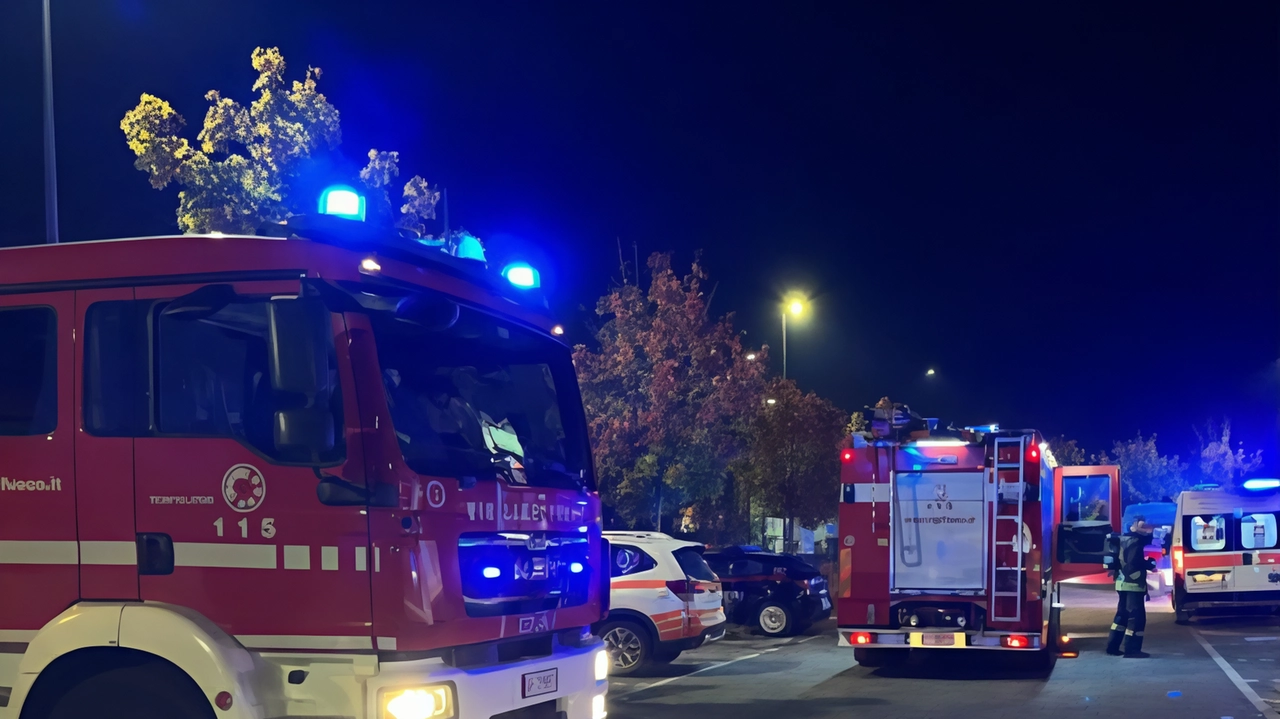 Momenti di apprensione domenica sera in un ristorante di Cesano Maderno dove il distacco di una cappa di aspirazione dei... Momenti di apprensione domenica sera in un ristorante di Cesano Maderno dove il distacco di una cappa di aspirazione dei...