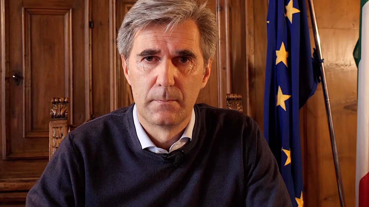 Il primo cittadino Marco Scaramellini: “Interloquendo con Terna è emerso come l’interramento non sia praticabile” Il primo cittadino Marco Scaramellini: “Interloquendo con Terna è emerso come l’interramento non sia praticabile”