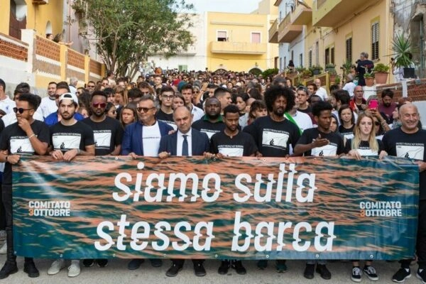 Una manifestazione a sostegno dei rifugiati organizzata a Bologna col sostegno di Amnesty