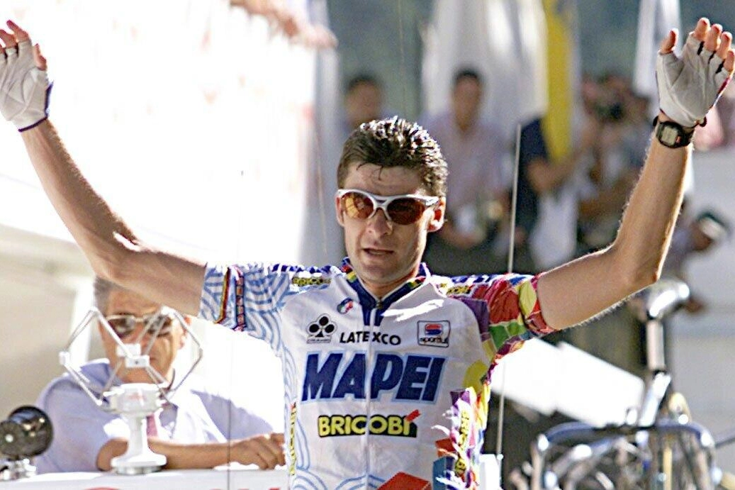Il campione di ciclismo Gianni Bugno (1964) s'è trovato anch'egli involontariamente ricordato in una via di Viadana